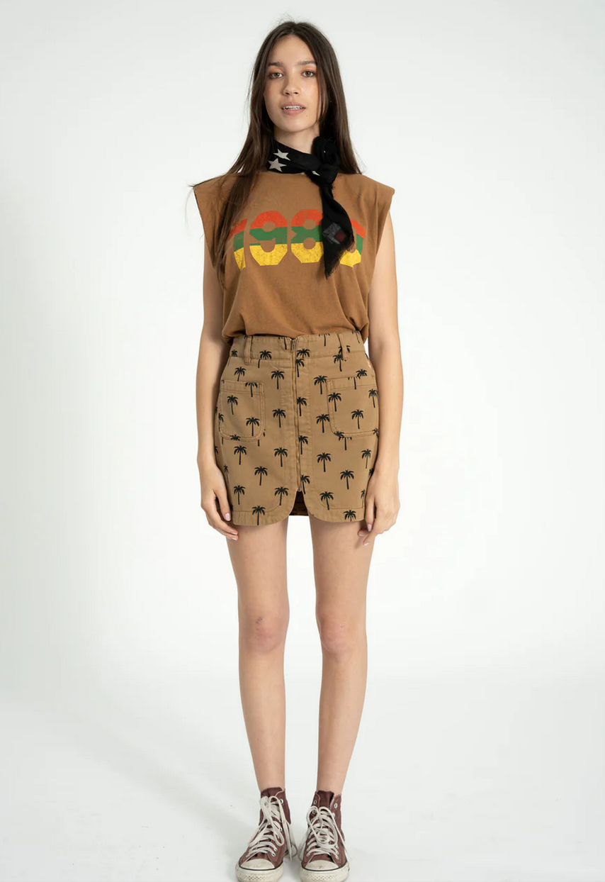 sisters department - short skirt, brown, palm trees - Lubus & moi