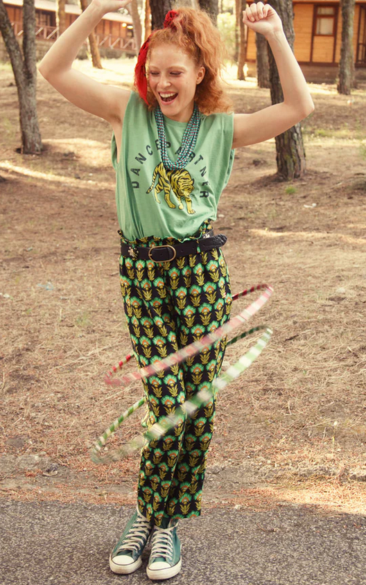 sisters department - trousers, black with green flowers - Lubus & moi