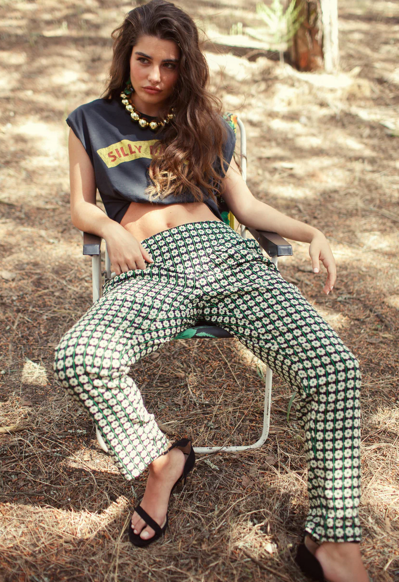 sisters department - trousers black with ecru flowers - Lubus & moi