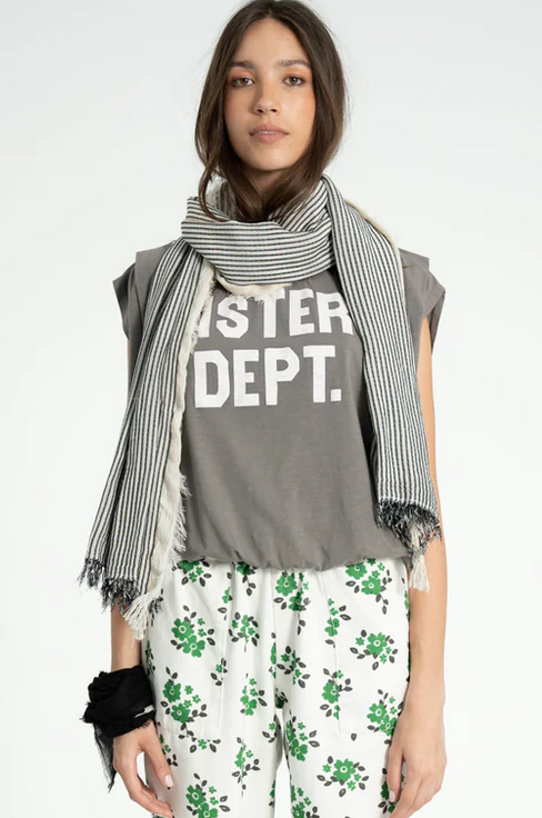 sisters department - XL scarf, black & ecru stripes - Lubus & moi