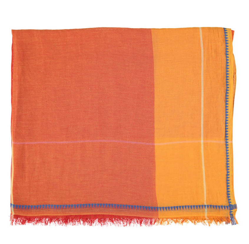 sisters department - XL scarf, orange with little blue triangles - Lubus & moi