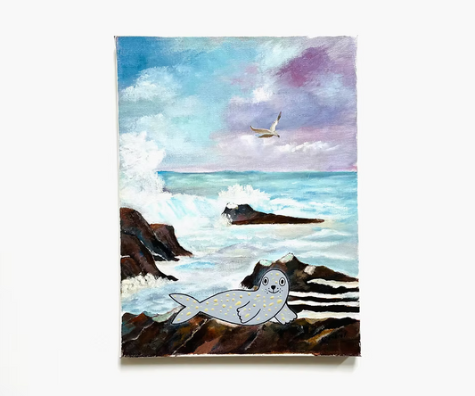 kids pics - seal at the beach - Lubus & moi