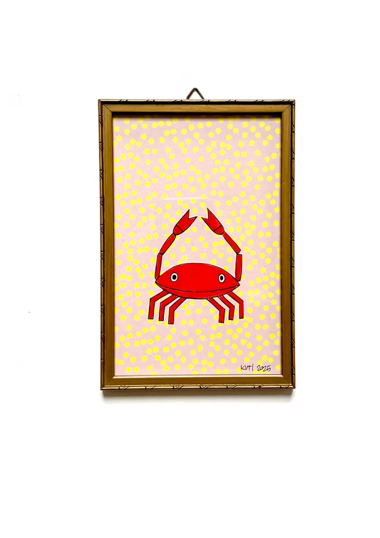 kids pics - crab sand - Lubus & moi