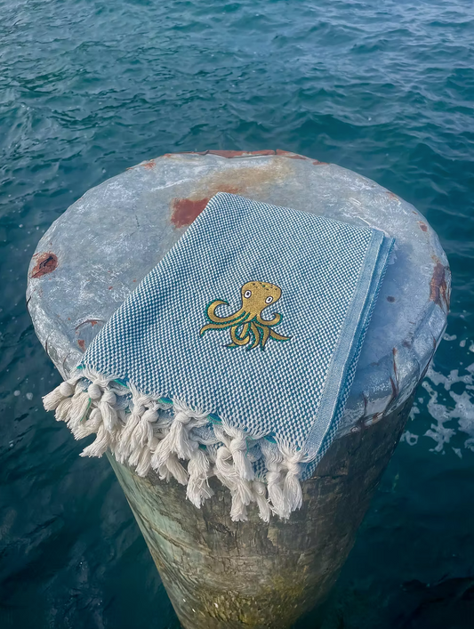 kids pics - bathtowel octopus green - Lubus & moi