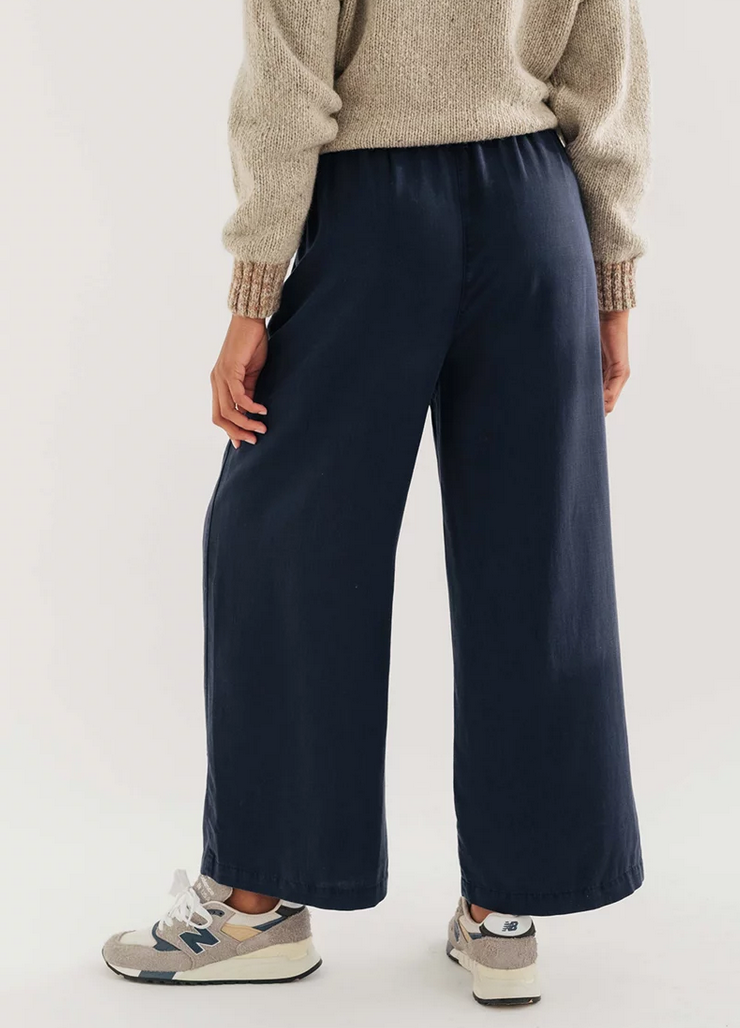 twothirds - nanpu trousers, blue night - Lubus & moi