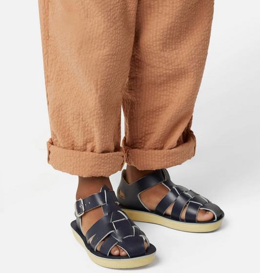 salt water sandals - kids shark navy