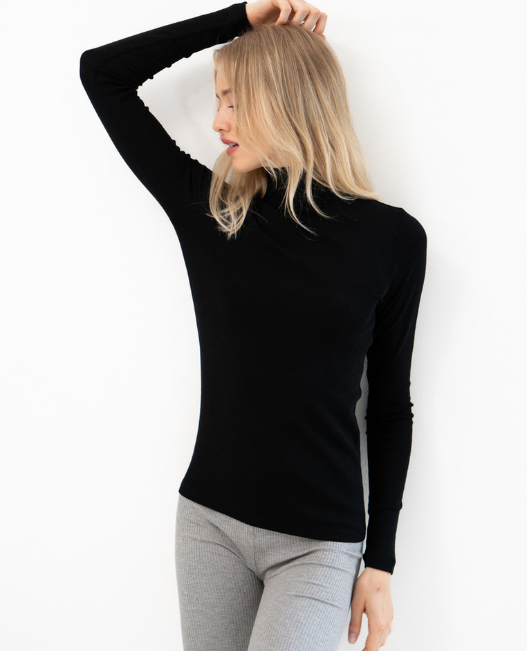 minimalisma - vakrast, wool long sleeve turtleneck, black