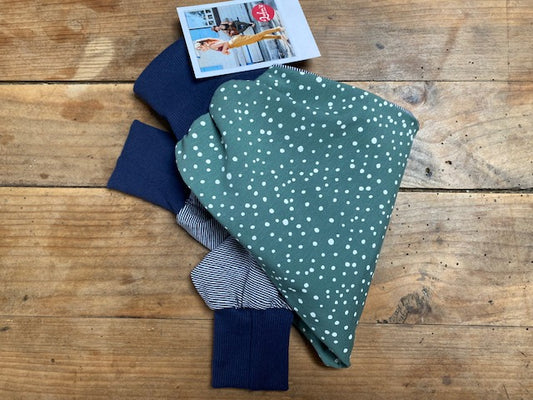 Lubu's - Lubu's pants, snowy points on green on stripes, 0-2 Jahre